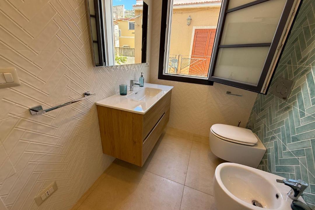 Photo of Bathroom in Sant'Alessio Siculo