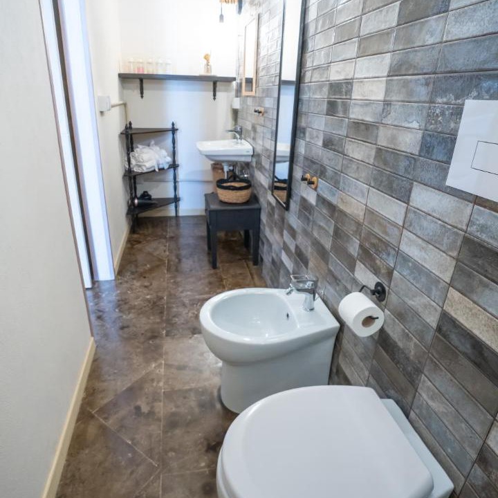 Photo of Bathroom in Gela