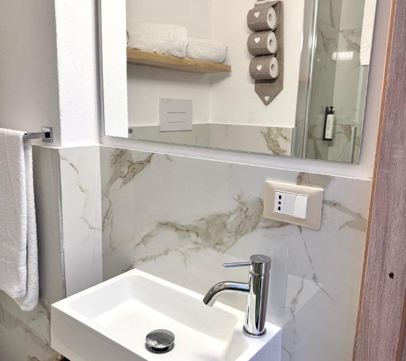 Photo of Bathroom in Kalsa