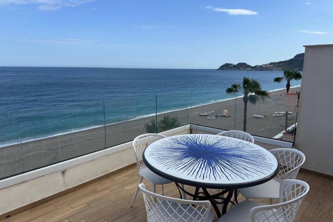 Photo of Patio Balcony in Letojanni