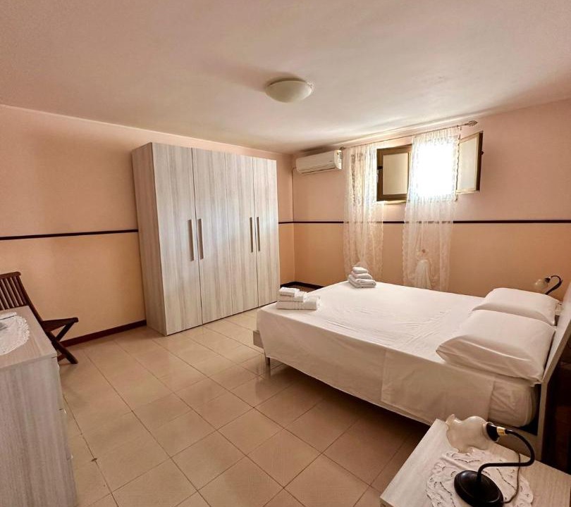 Photo of Bedroom in Brucoli