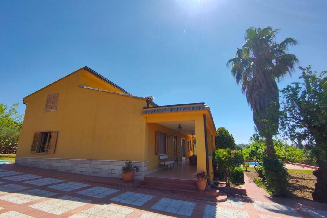 Photo of Others in Pietraperzia