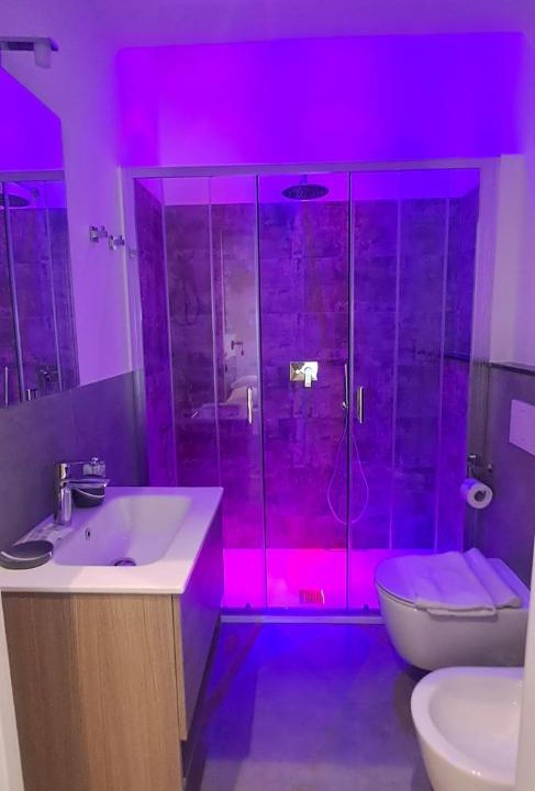 Photo of Bathroom in Quartieri Nuovi della Mosella
