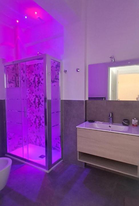 Photo of Bathroom in Quartieri Nuovi della Mosella