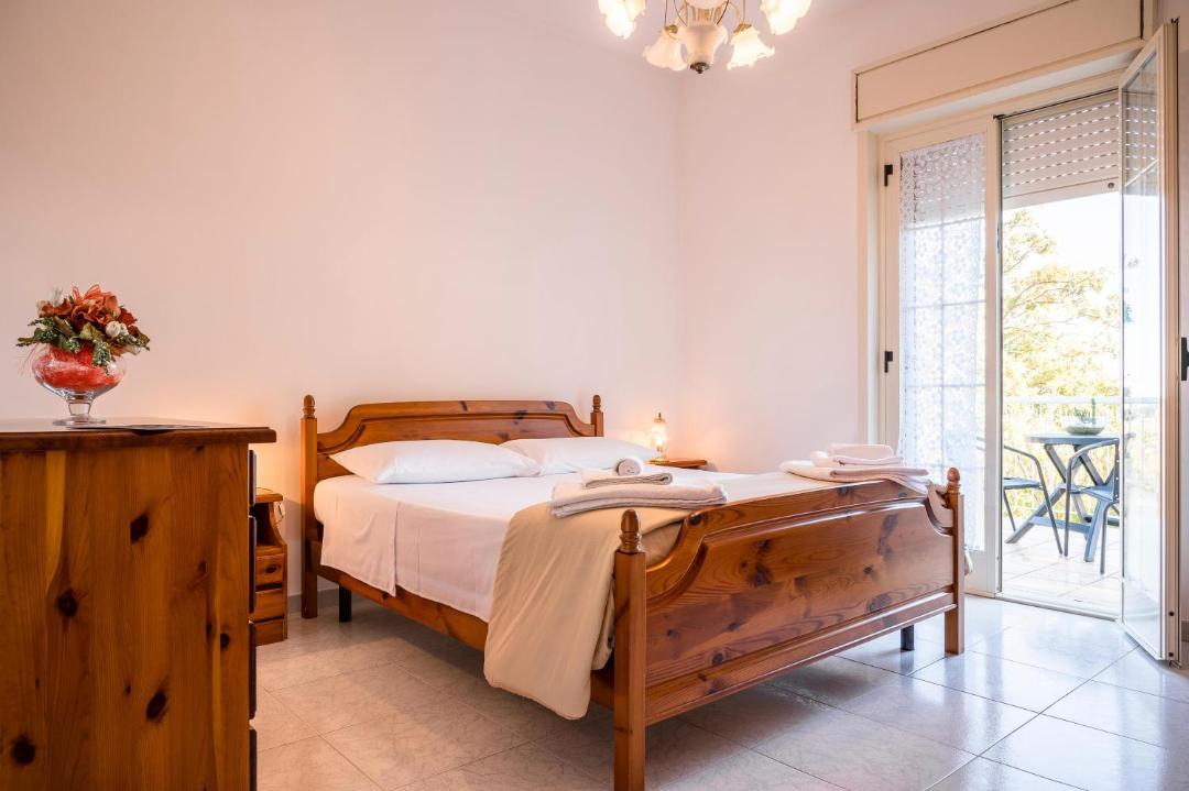 Photo of Bedroom in Cammarata