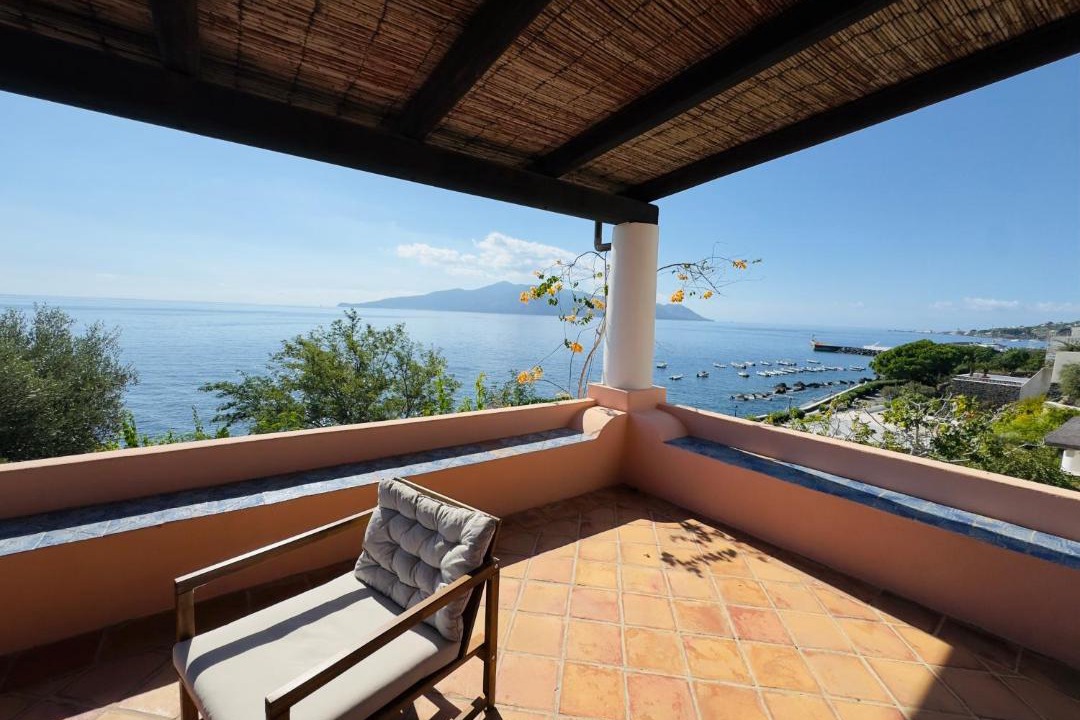 Photo of Patio Balcony in Santa Marina Salina