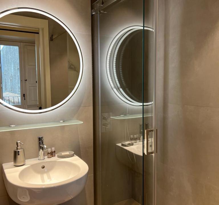 Photo of Bathroom in Carruba