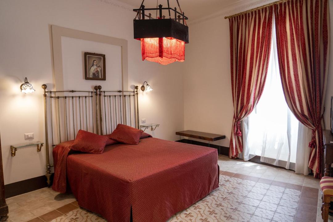 Photo of Bedroom in Montalbano Elicona