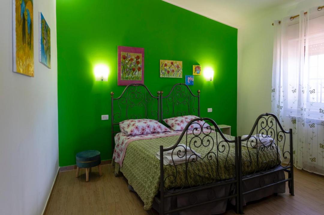 Photo of Bedroom in Lavinaio-Monterosso