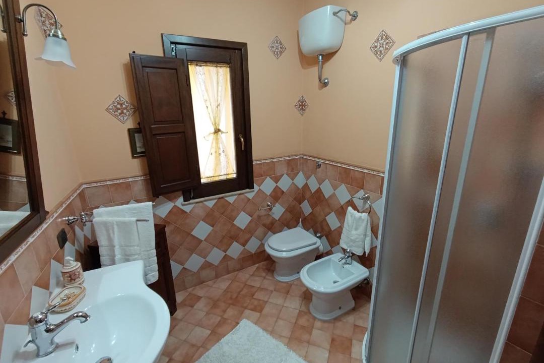 Photo of Bathroom in Castelbuono