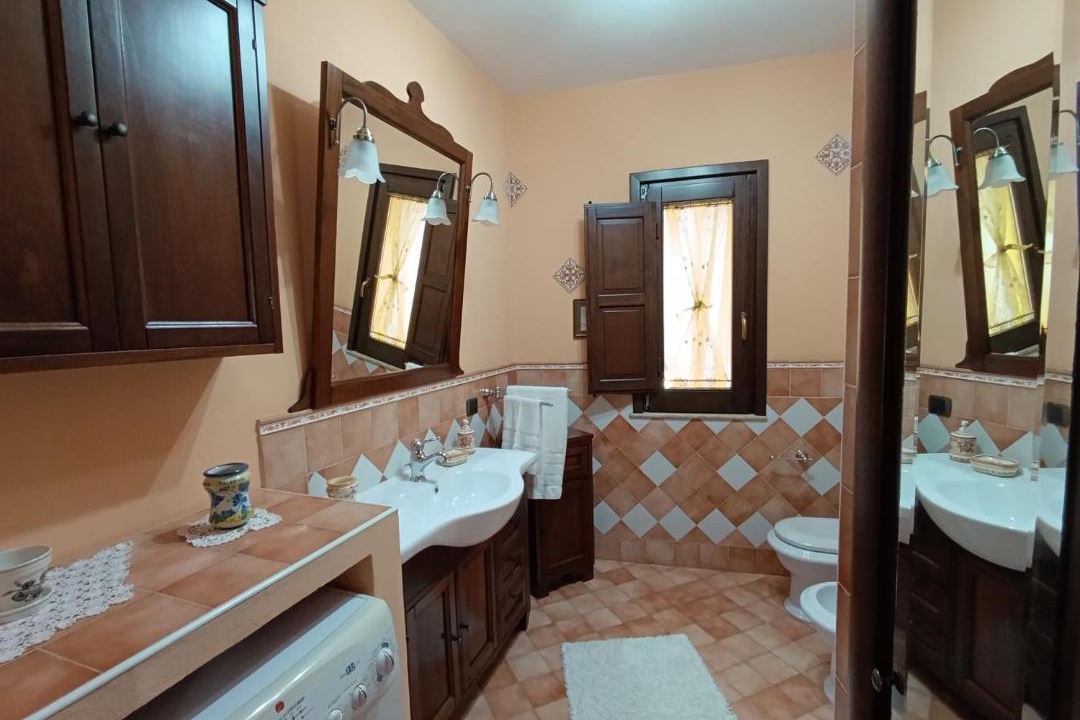 Photo of Bathroom in Castelbuono