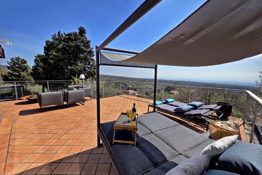 Photo of Patio Balcony in Ragalna