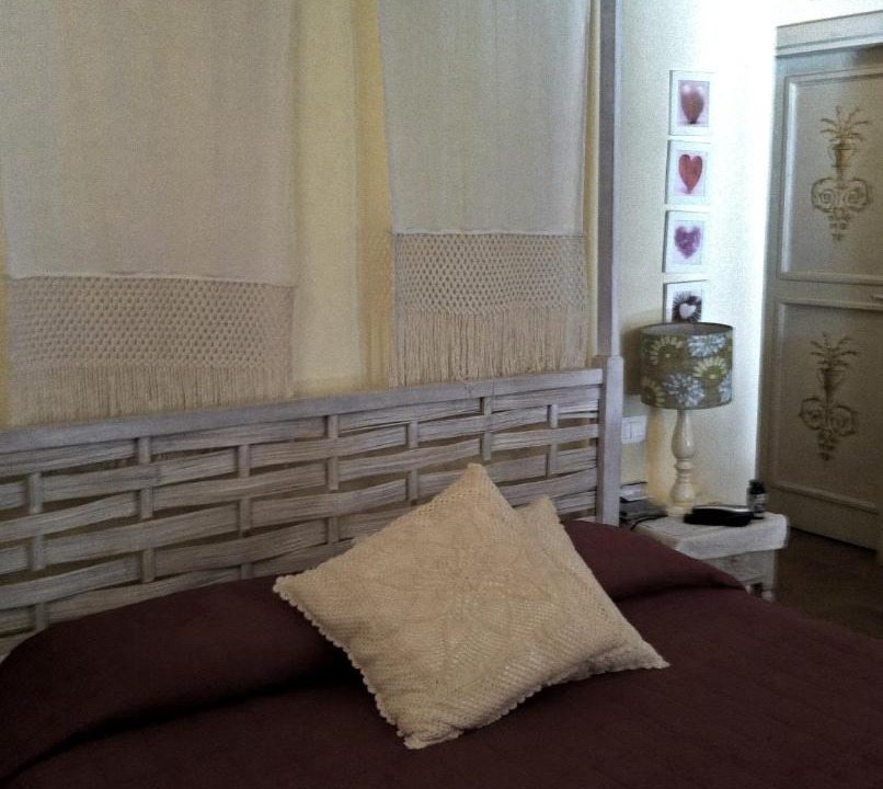Photo of Bedroom in Patti