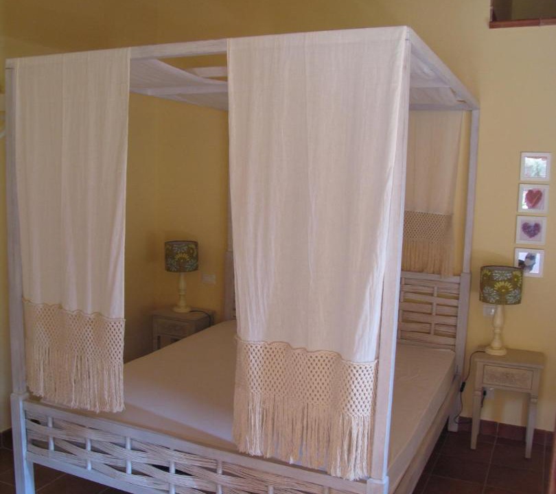 Photo of Bedroom in Patti
