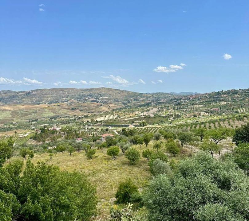 Photo of Others in Aragona
