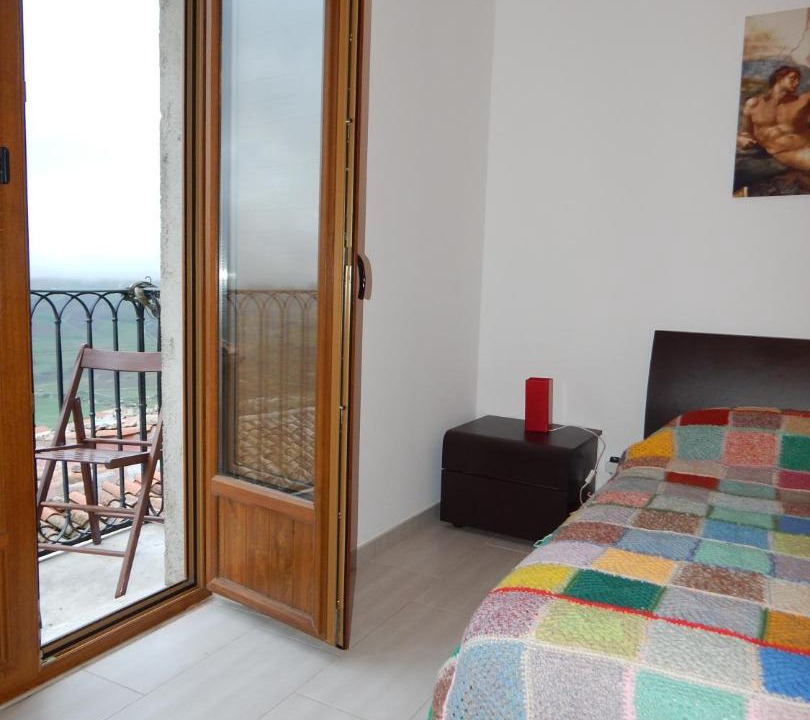 Photo of Bedroom in Gangi