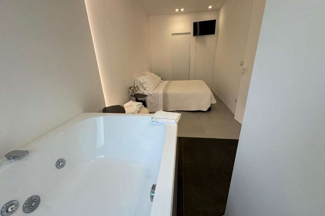 Photo of Bathroom in Ognina