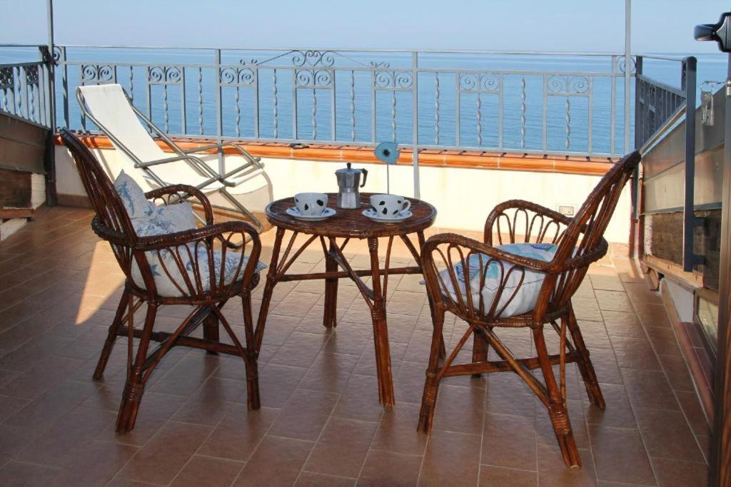 Photo of Patio Balcony in Marina di Caronia