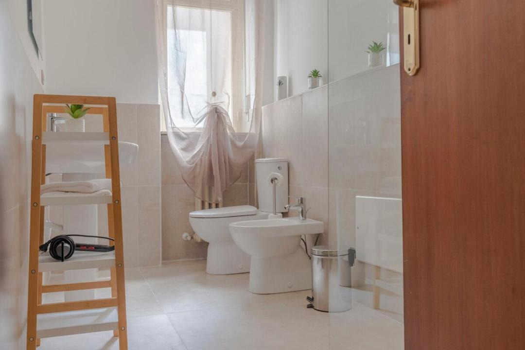 Photo of Bathroom in Picanello-Ognina-Barriera-Canalicchio