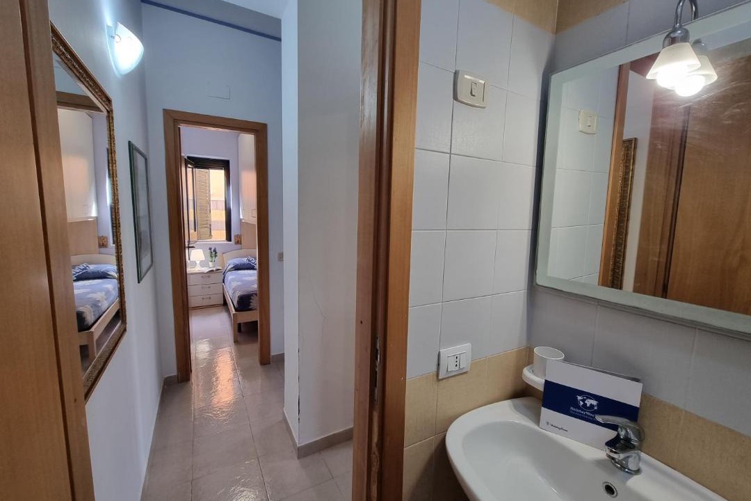 Photo of Bathroom in Contrada Pistavecchia 2