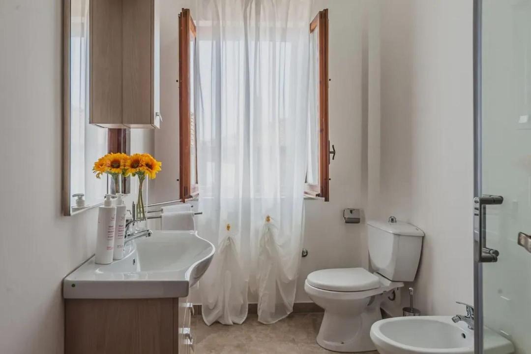 Photo of Bathroom in Aci Trezza