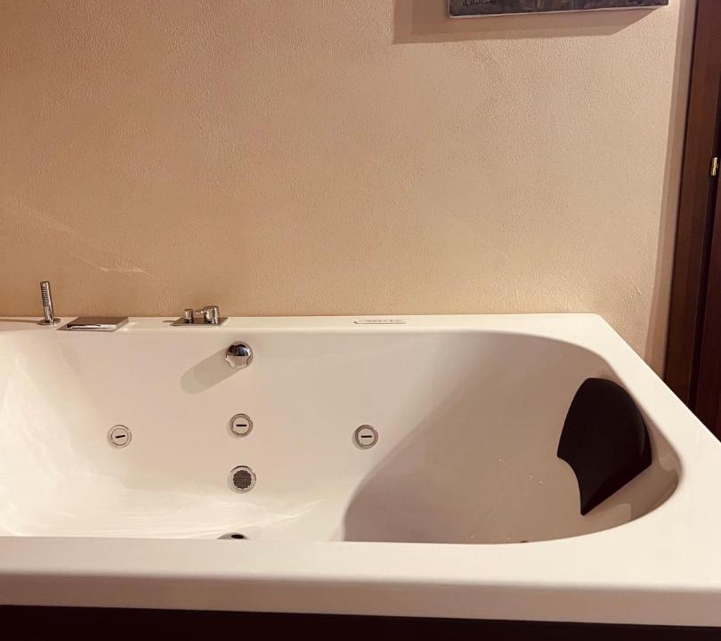 Photo of Bathroom in Carruba