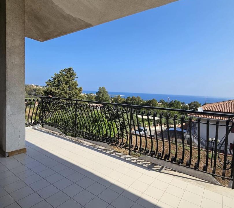 Photo of Patio Balcony in Salina
