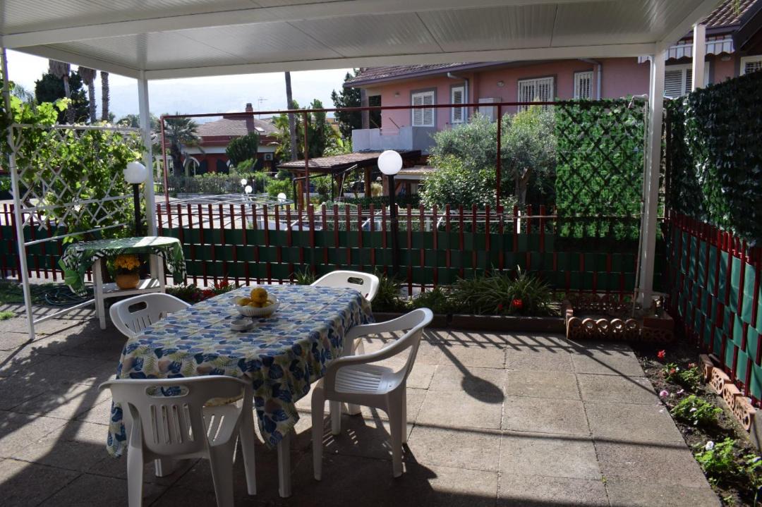 Photo of Patio Balcony in Fondachello