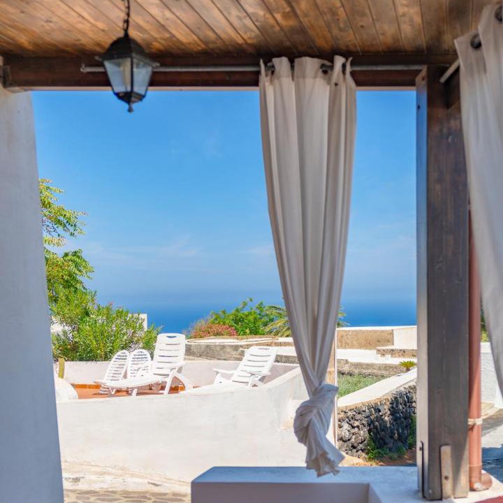 Photo of Patio Balcony in Pantelleria