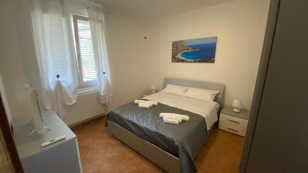 Photo of Bedroom in Carini