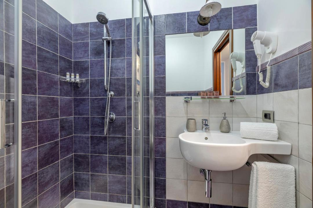 Photo of Bathroom in Castelluzzo