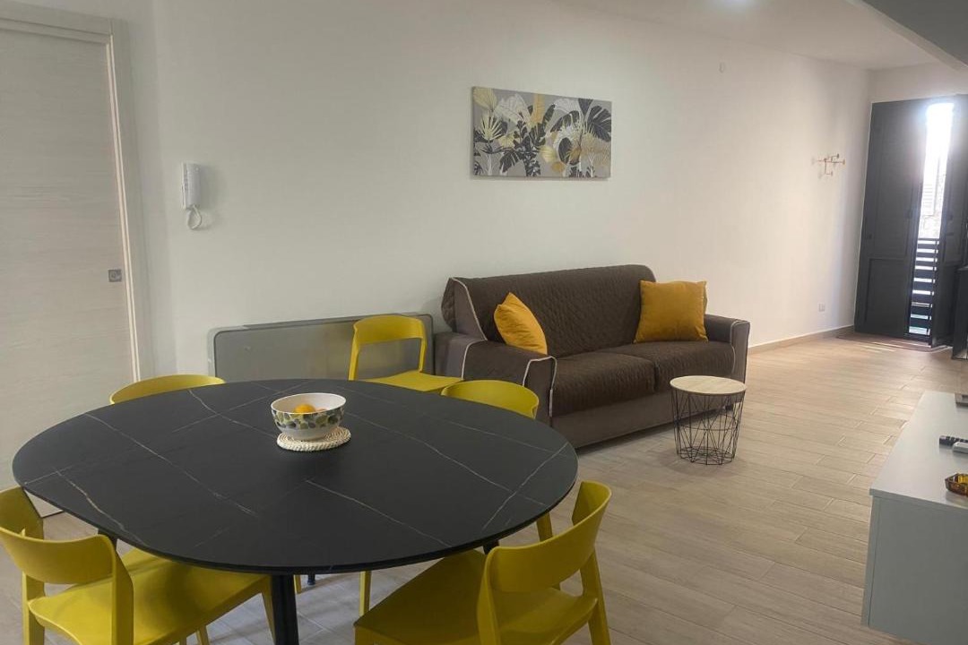 Photo of Livingroom in Bronte