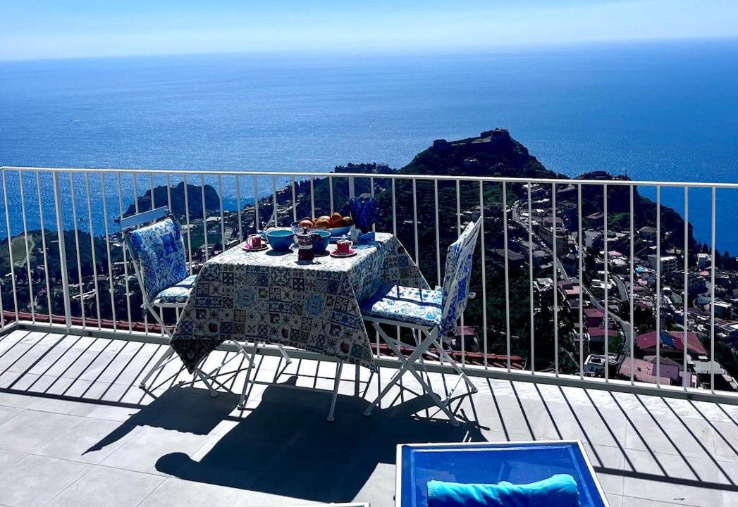 Photo of Patio Balcony in Castelmola
