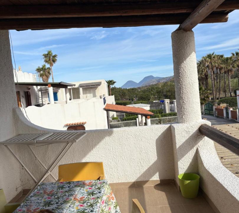 Photo of Patio Balcony in Vulcano Porto