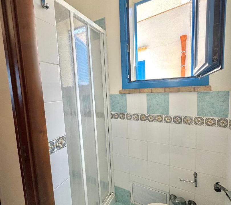 Photo of Bathroom in Marettimo