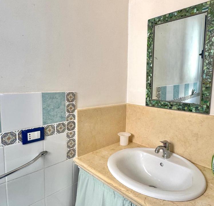 Photo of Bathroom in Marettimo