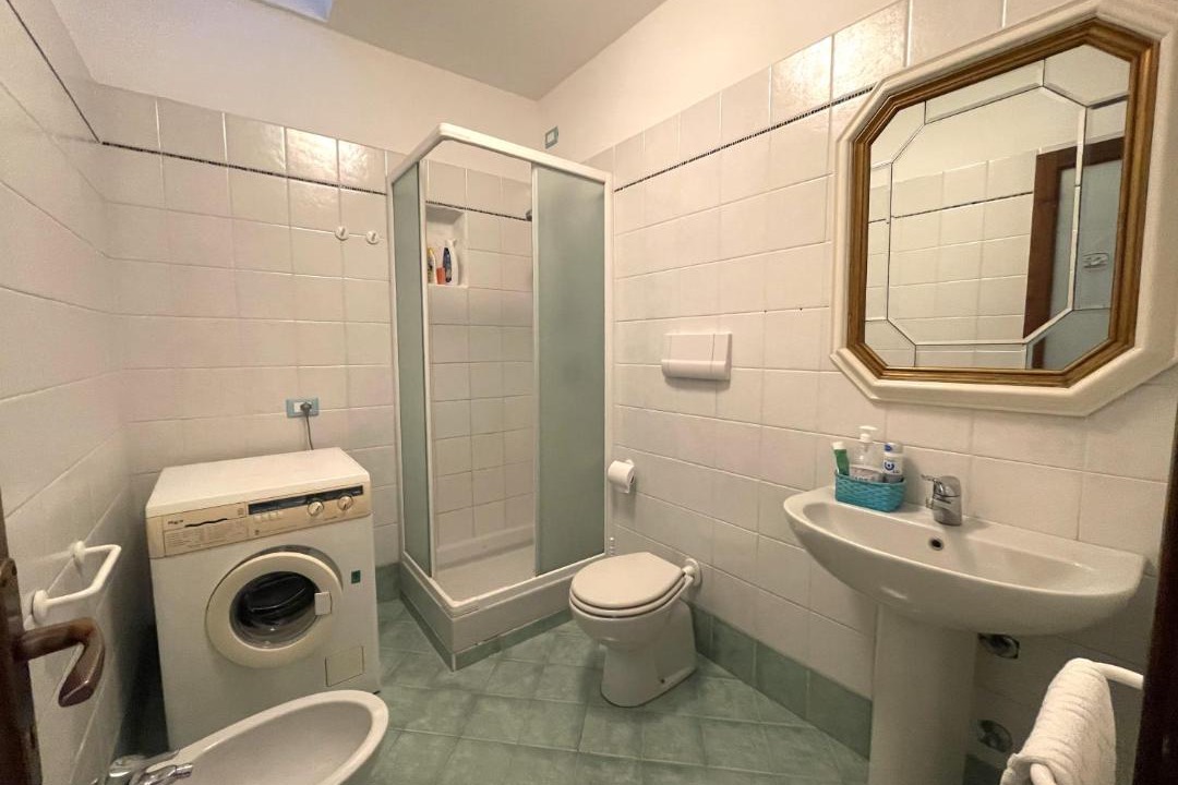 Photo of Bathroom in Leni