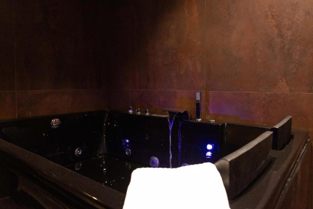 Photo of Bathroom in Carini