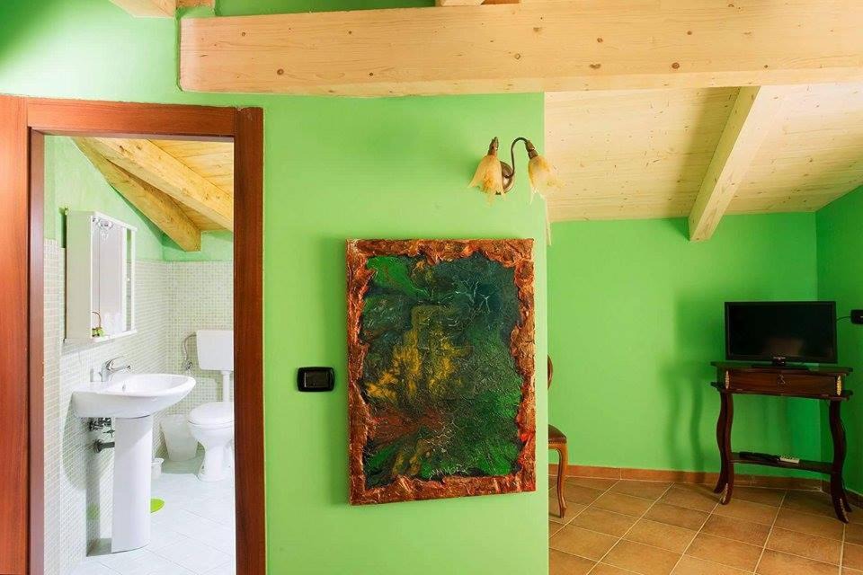 Photo of Others in Esperia