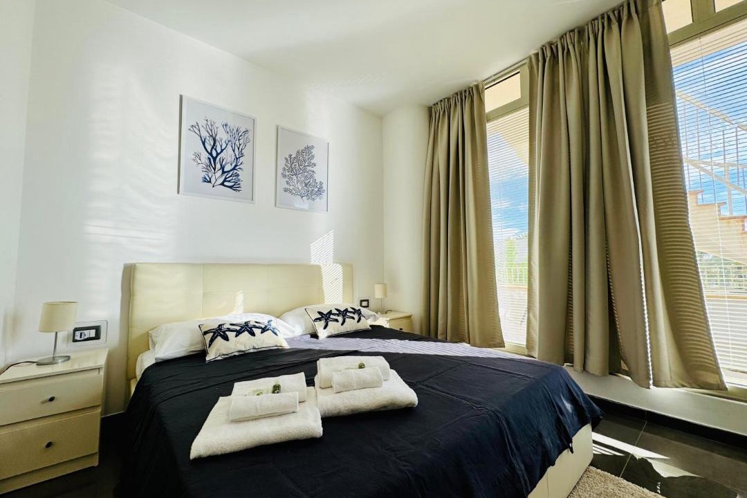 Photo of Bedroom in Lido Manfria