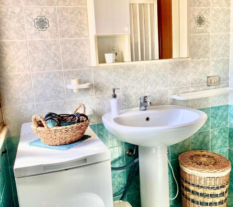 Photo of Bathroom in Arini