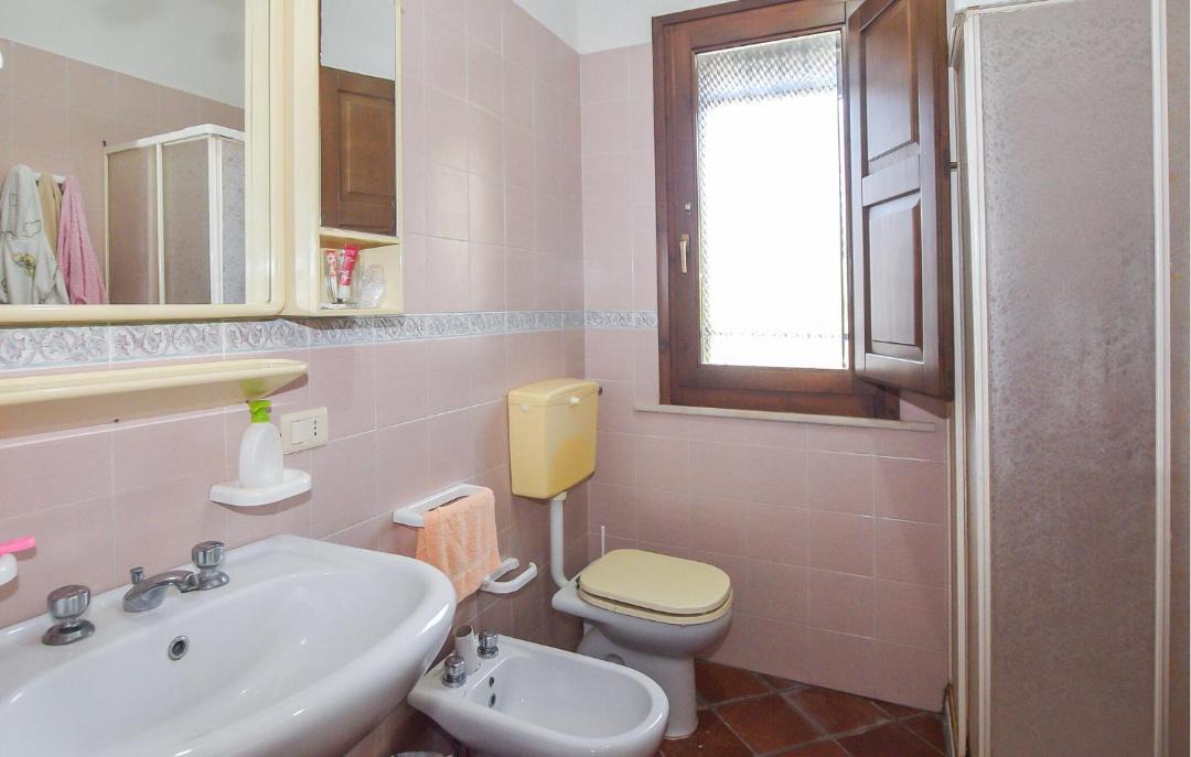 Photo of Bathroom in Monterosso Almo