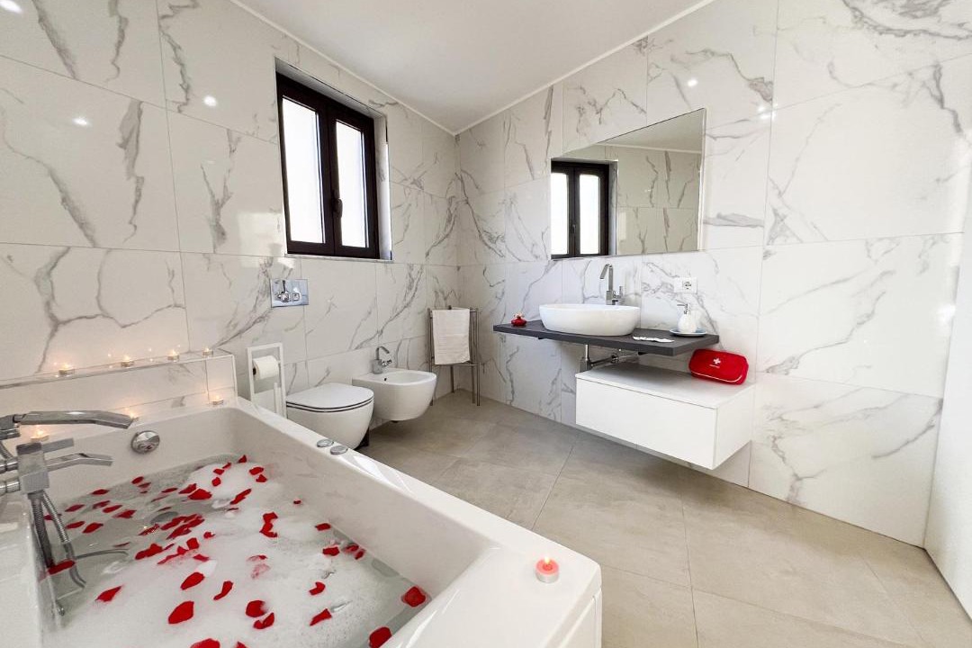 Photo of Bathroom in Catania City Centre