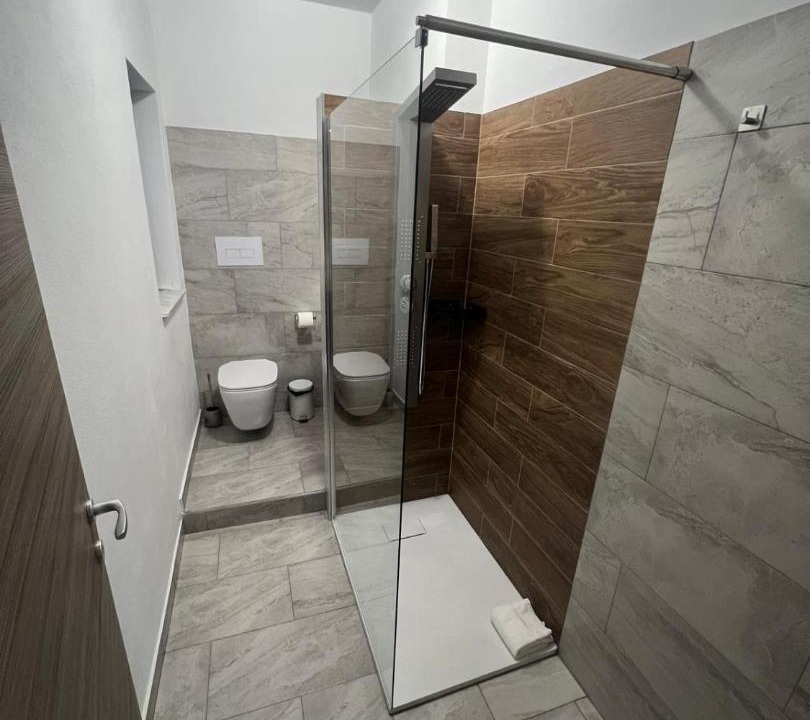 Photo of Bathroom in Naro
