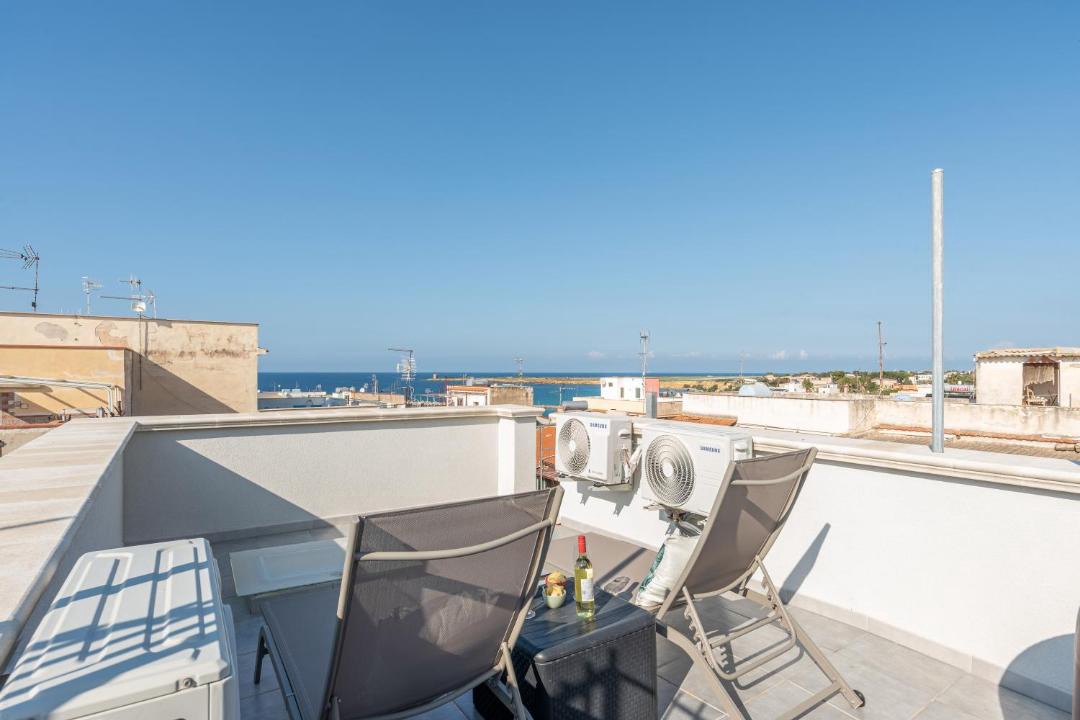 Photo of Patio Balcony in Terrasini