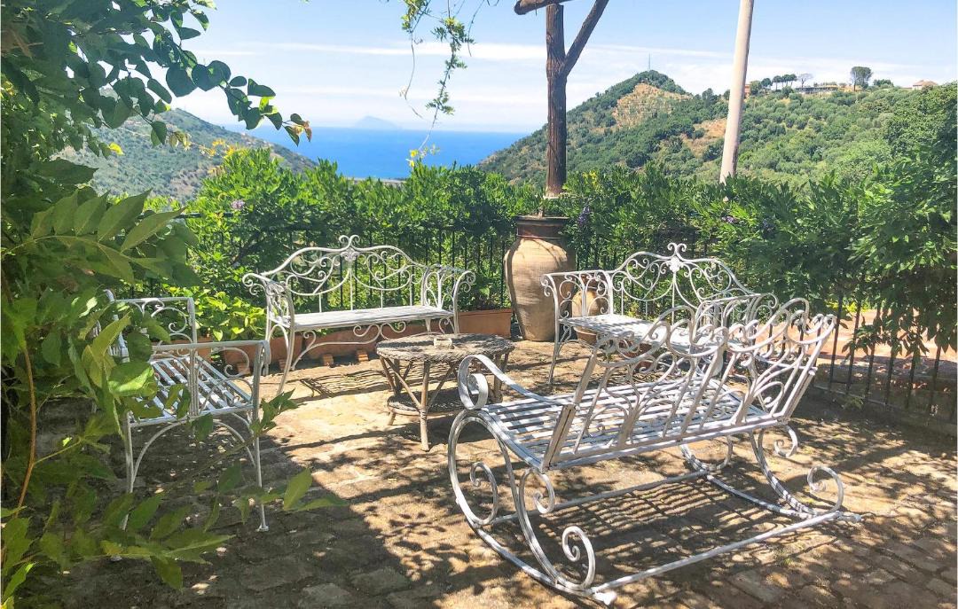 Photo of Patio Balcony in Ficarra