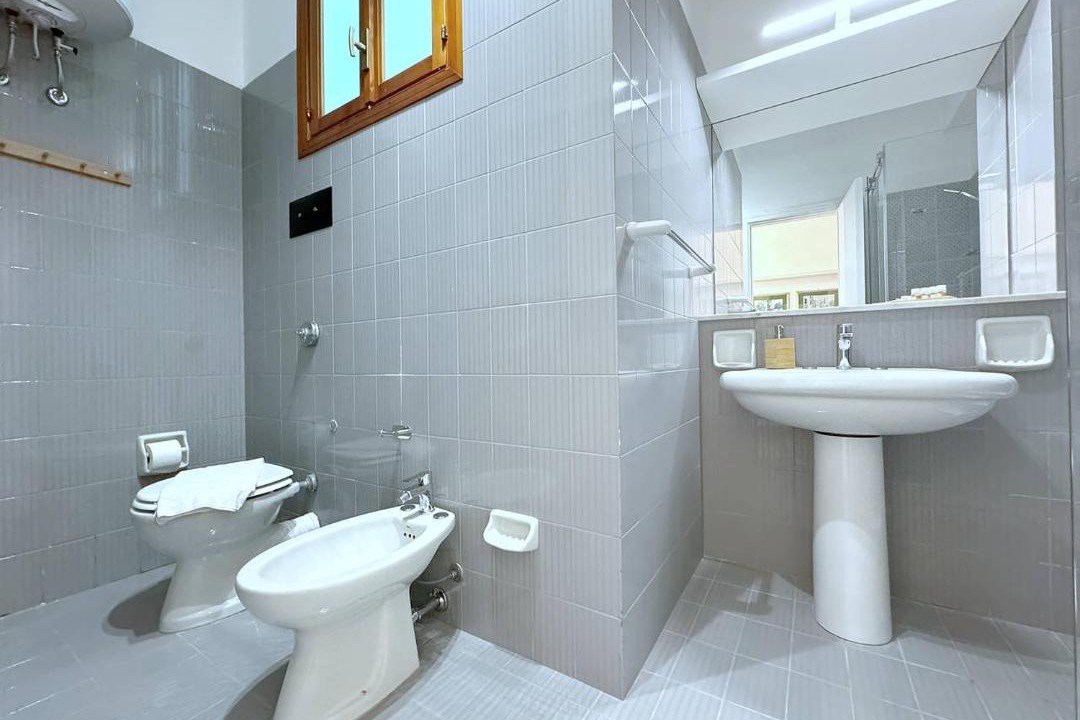 Photo of Bathroom in Aspra