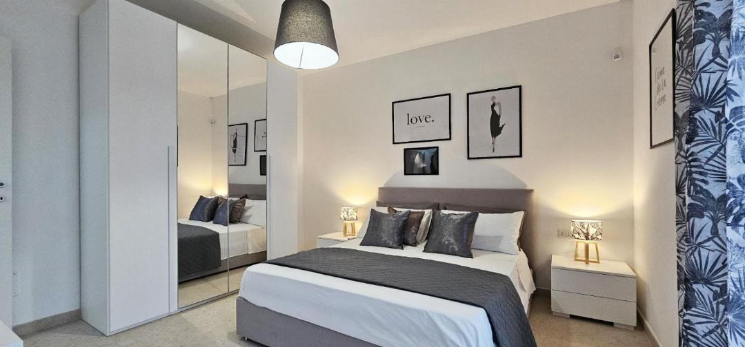 Photo of Bedroom in Brucoli