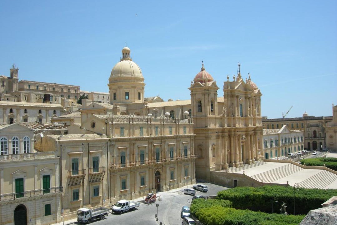 Photo of Buildings in San Lorenzo