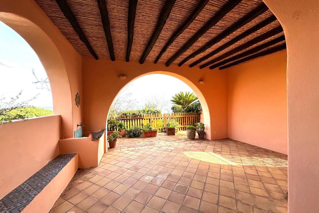 Photo of Patio Balcony in Santa Marina Salina